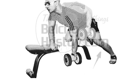 Латерално придърпване на дъмбел