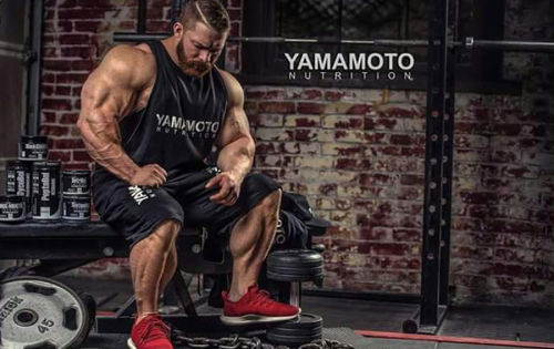 Фитнес тренировка за стегнати ръце | Мъже